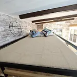 Sanz 아파트